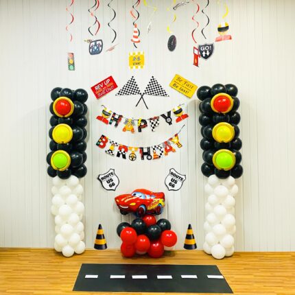 Racing Car Theme Birthday Decoration – Route 66 Race Track Setup with Traffic Lights & Lightning Car Balloon